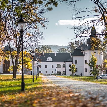 Chateau Appony Buitenkant foto