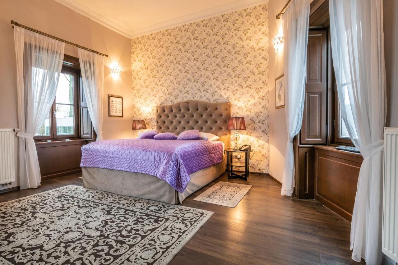 Chateau Appony Buitenkant foto